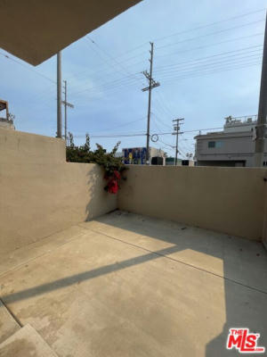 3008 PACIFIC AVE, VENICE, CA 90291, photo 4 of 8