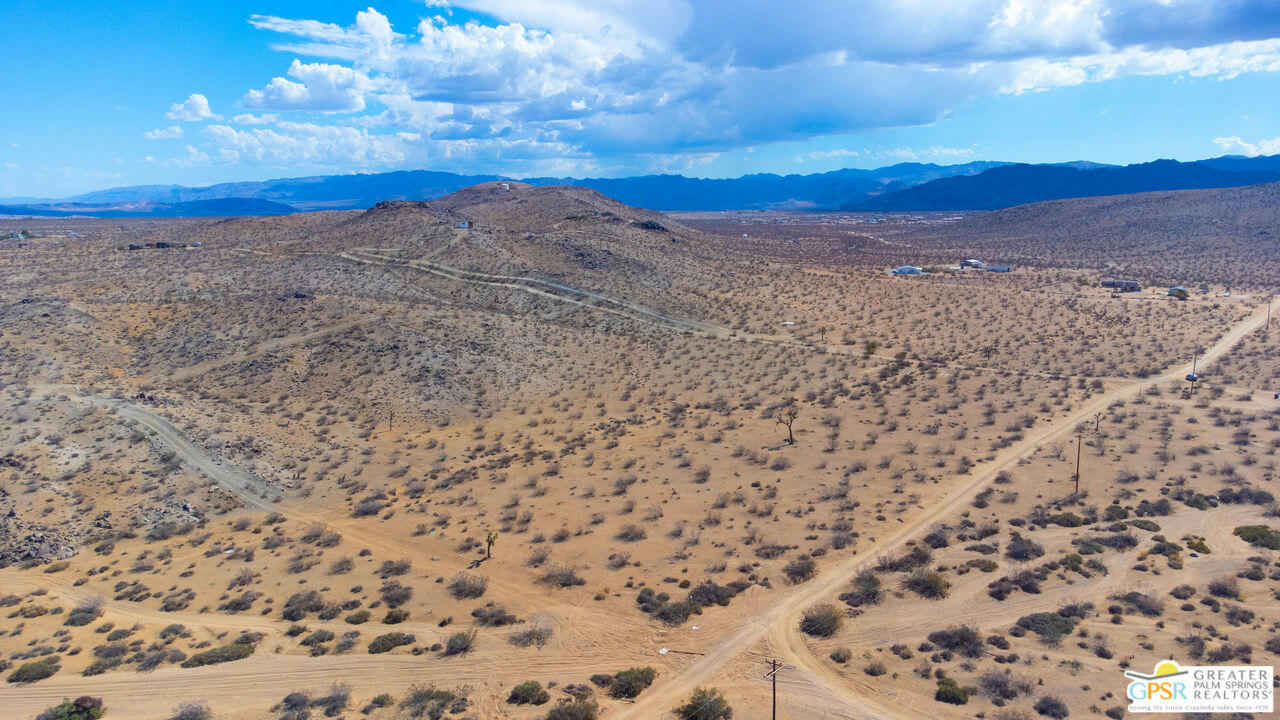 60150 PATRICK WAY, JOSHUA TREE, CA 92252, photo 1 of 8