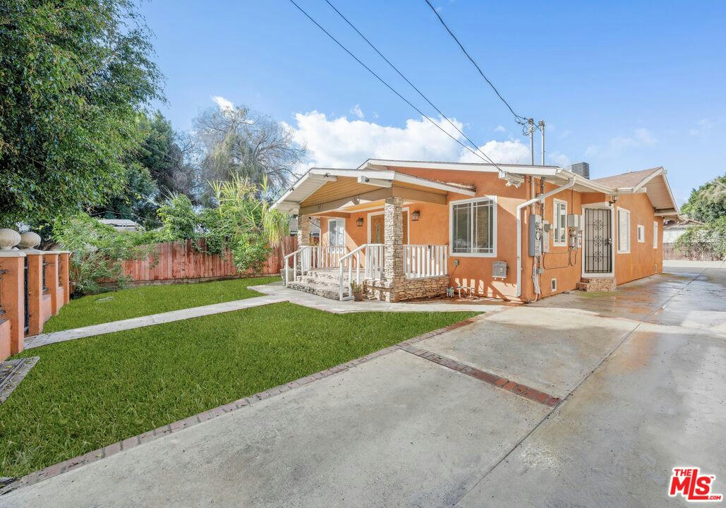 317 N COMMONWEALTH AVE, LOS ANGELES, CA 90004, photo 1 of 28