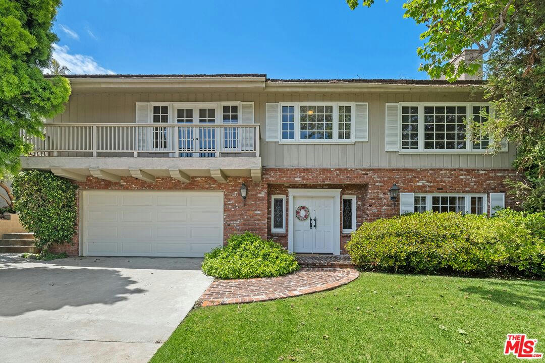 17481 TRAMONTO DR, PACIFIC PALISADES, CA 90272, photo 1 of 43