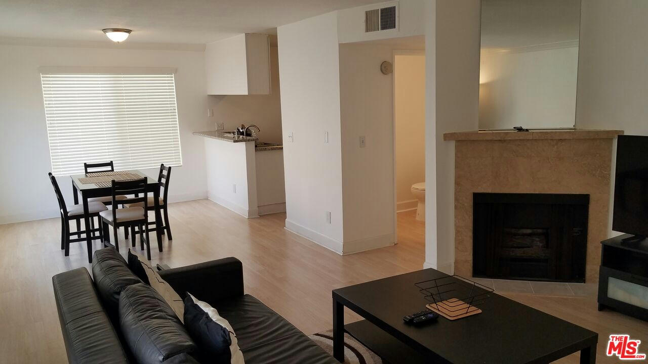 7035 WOODLEY AVE UNIT 120, VAN NUYS, CA 91406, photo 1 of 32