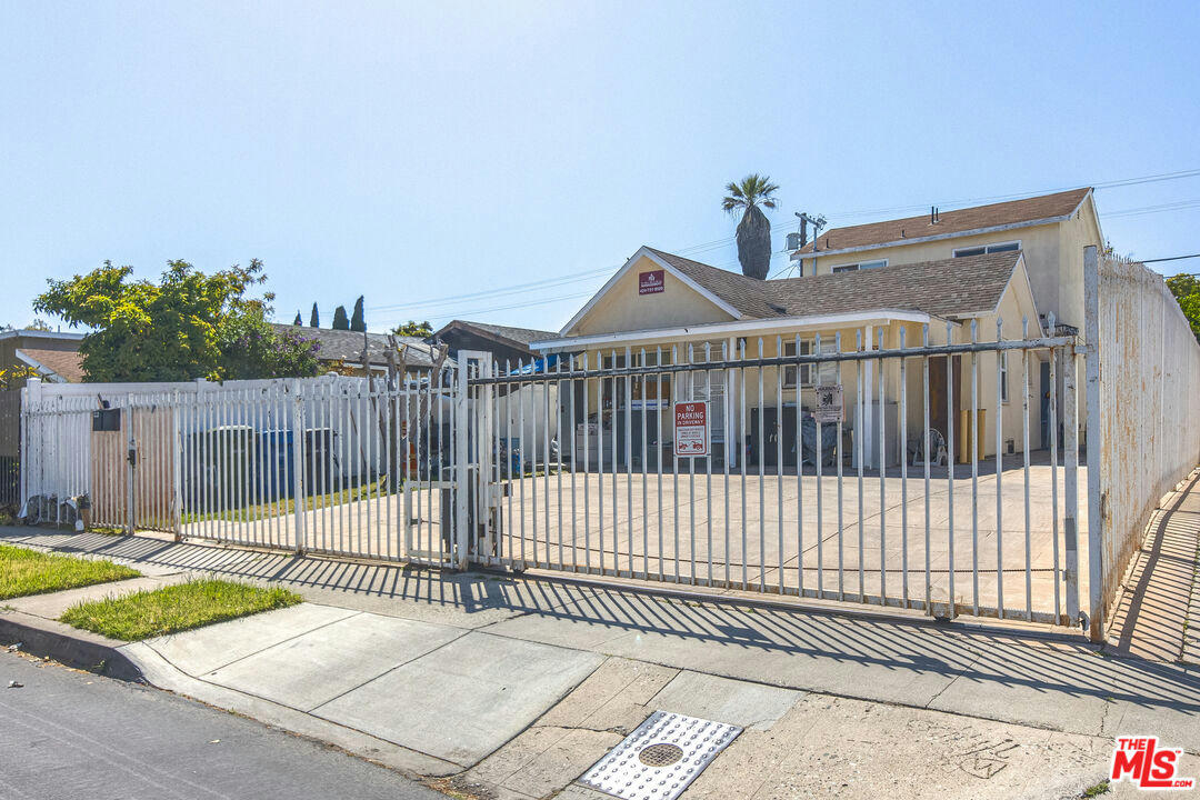 3721 WALL ST, LOS ANGELES, CA 90011, photo 1 of 33
