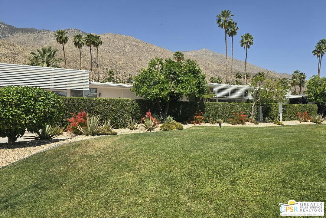 2478 S SIERRA MADRE, PALM SPRINGS, CA 92264, photo 1 of 20