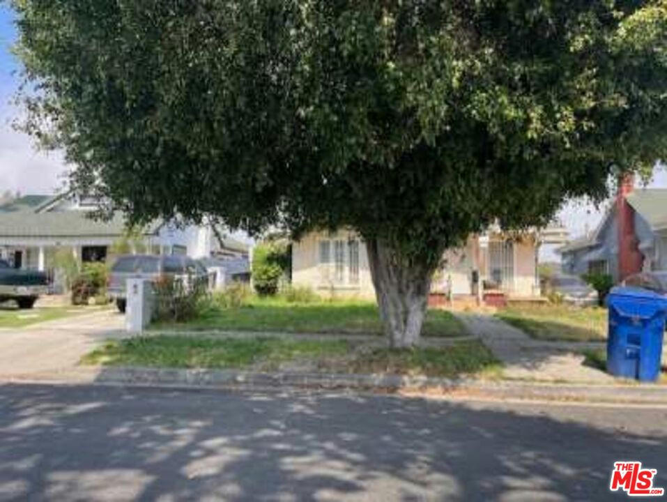 5738 7TH AVE, LOS ANGELES, CA 90043, photo 1 of 2
